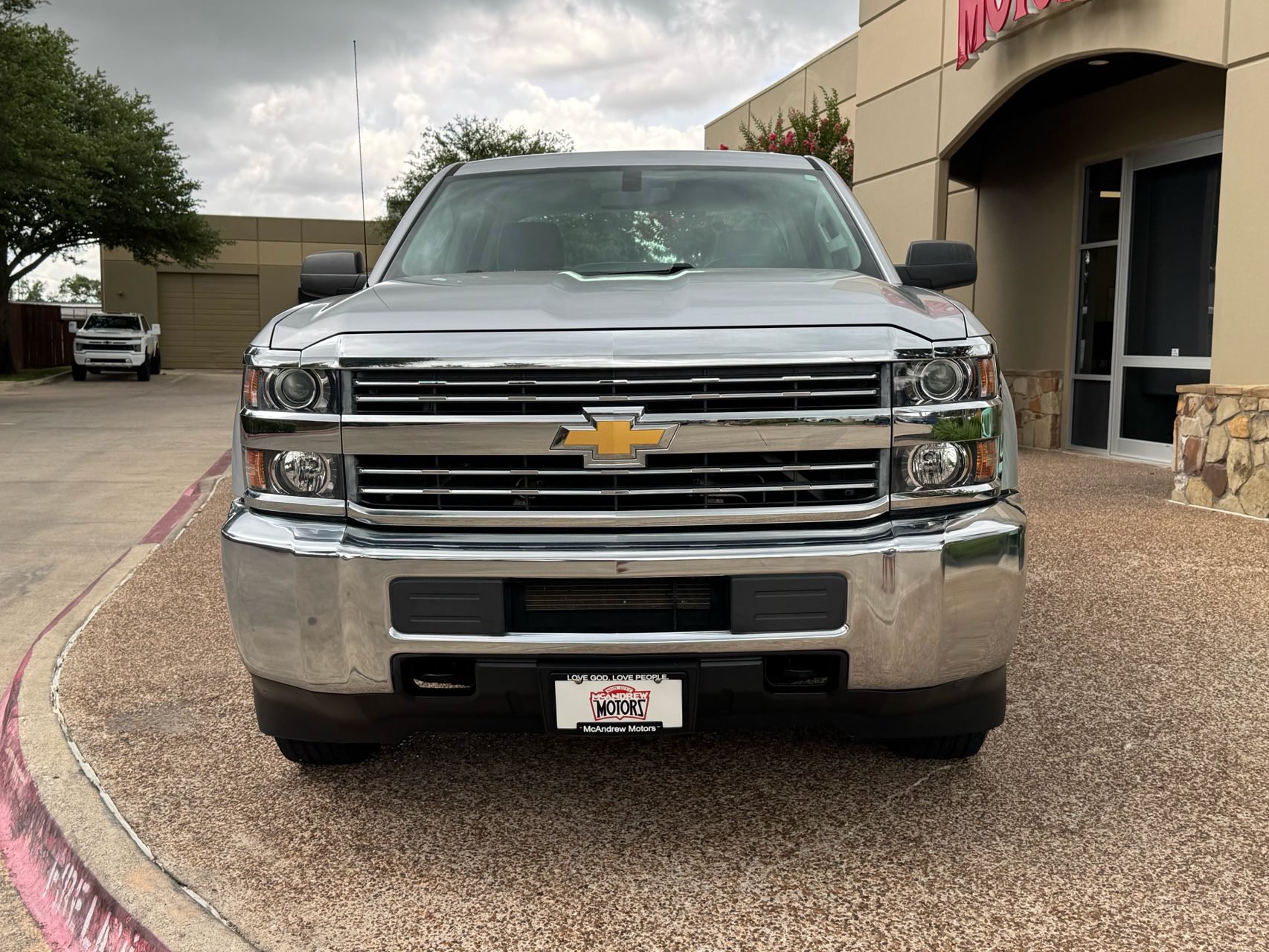 Used 2018 Chevrolet Silverado 2500 W/T RWD image 6