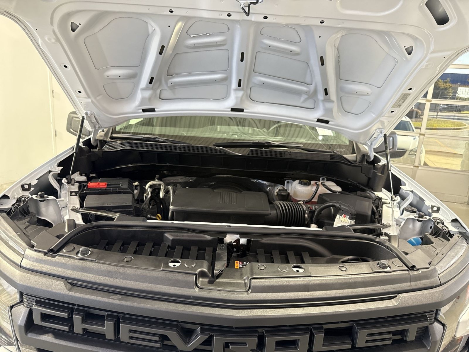 Used 2025 Chevrolet Silverado 1500 W/T RWD image 28
