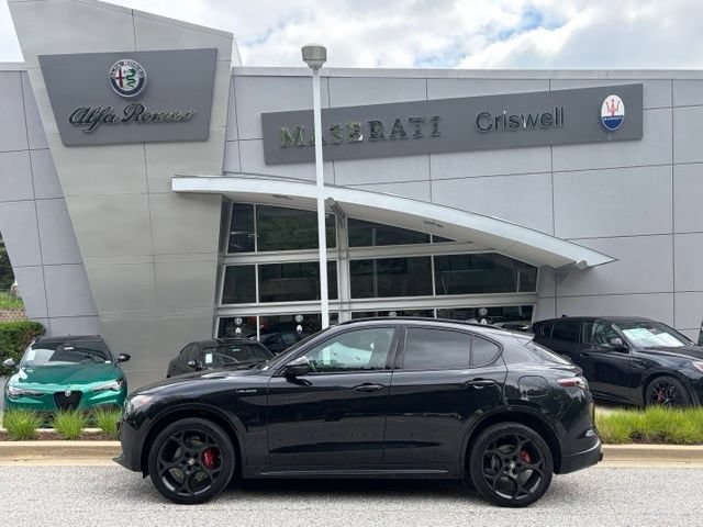 Used 2024 Alfa Romeo Stelvio Veloce AWD/4WD image 8