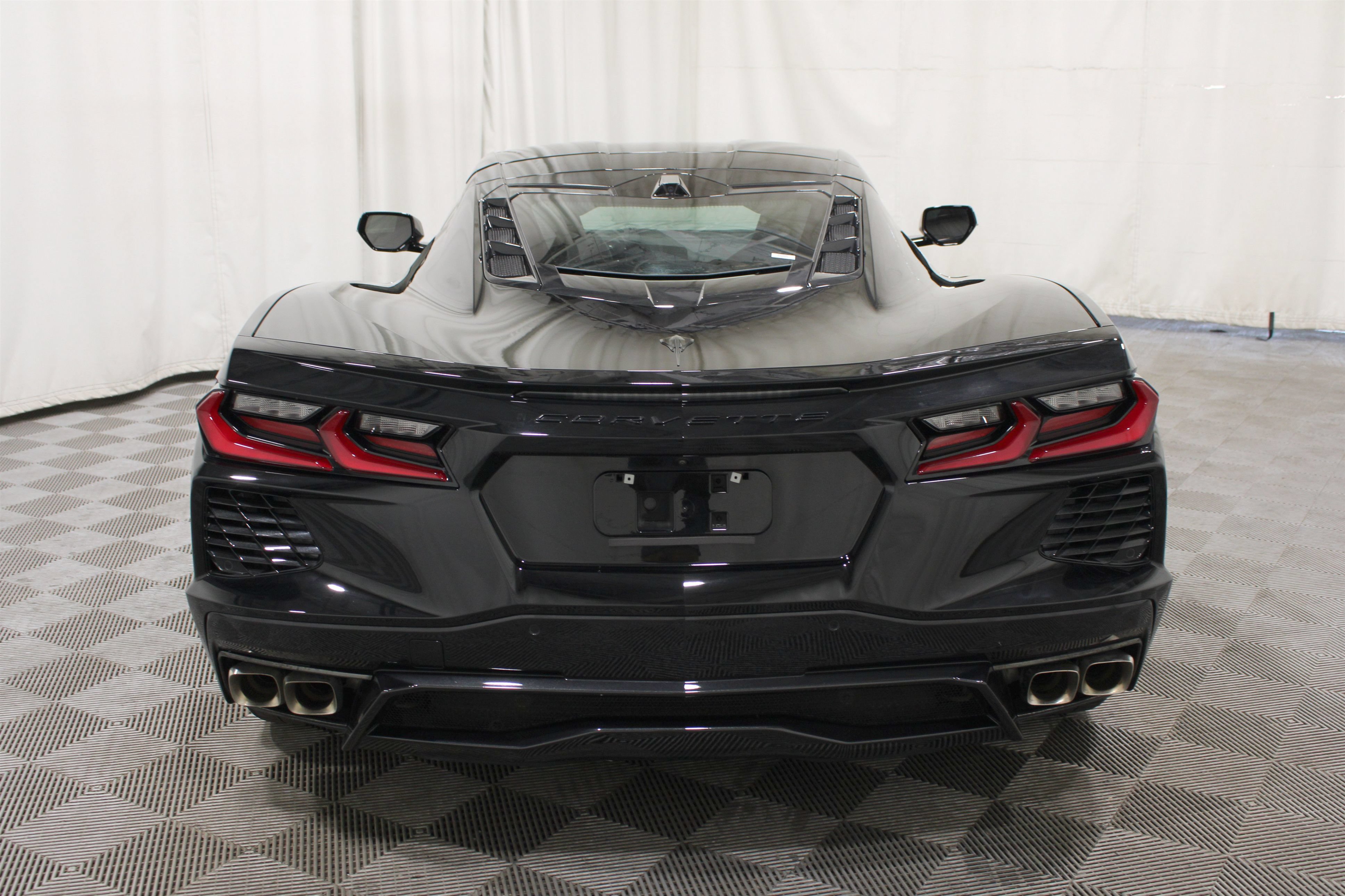 Used 2025 Chevrolet Corvette Stingray Coupe w/ 1LT RWD image 30