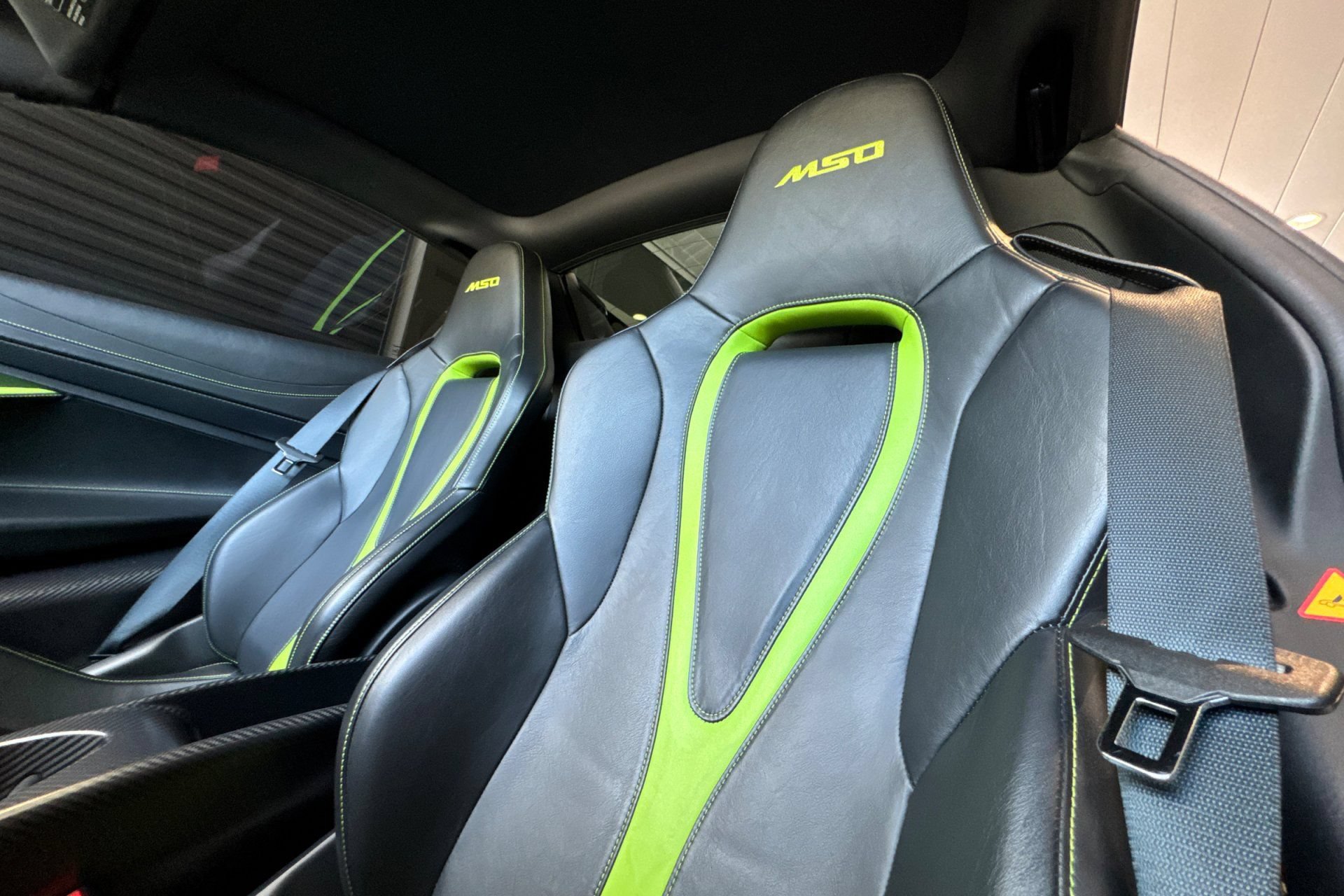 Used 2022 McLaren 765LT RWD image 5