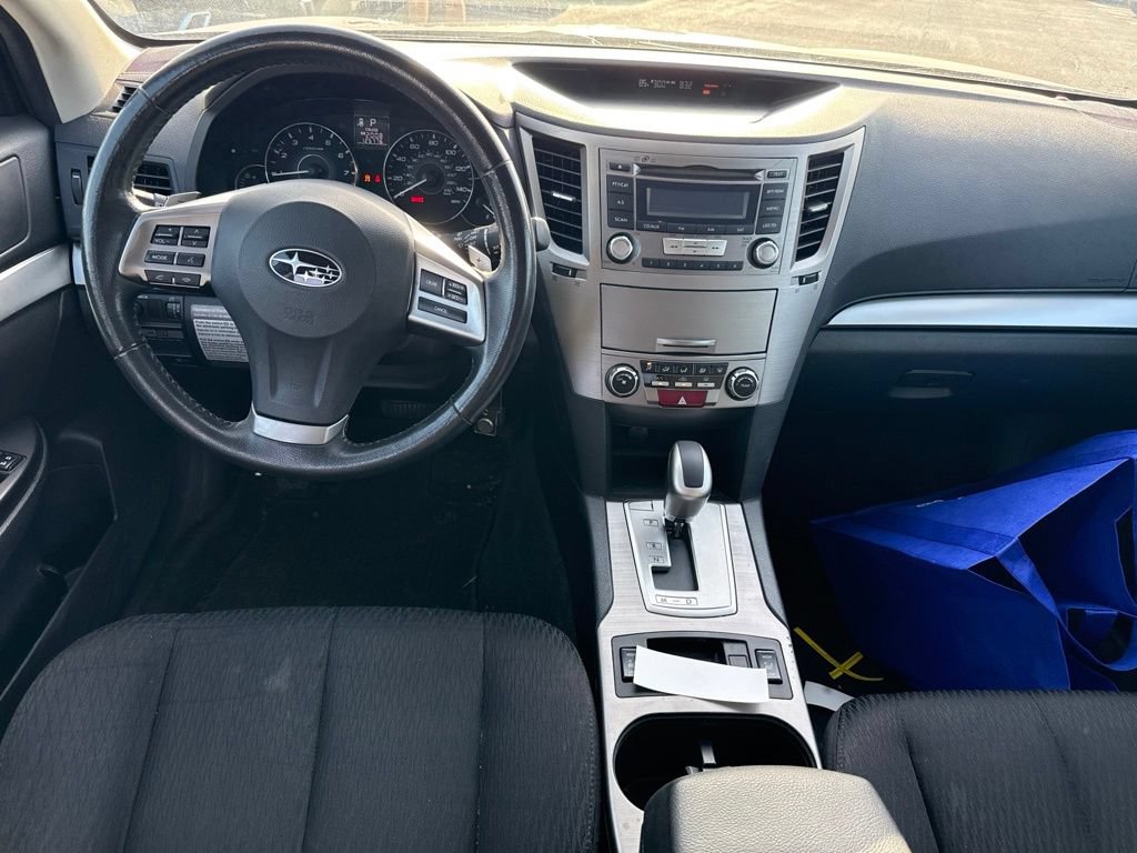 Used 2012 Subaru Outback 2.5i Premium AWD/4WD image 21