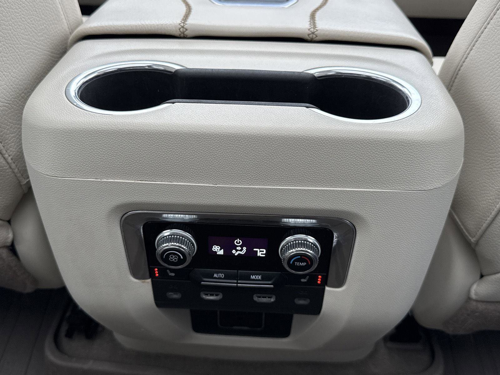 Used 2023 GMC Yukon XL Denali w/ Denali Reserve Package image 37