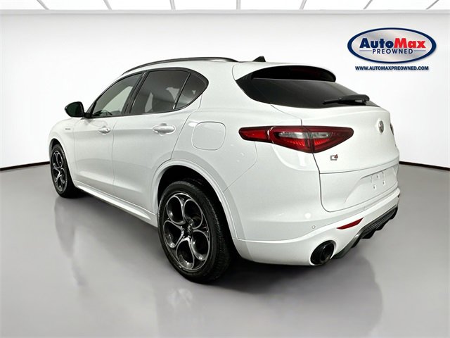 Used 2022 Alfa Romeo Stelvio Veloce image 6