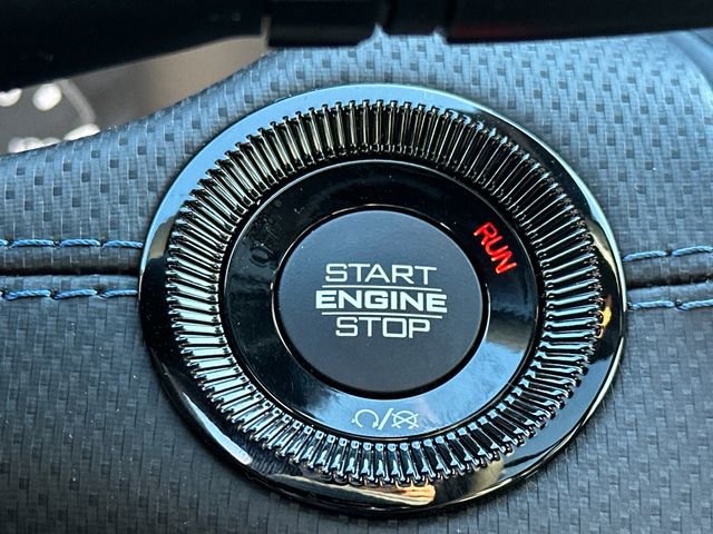 Used 2025 Jeep Compass Limited w/ Sun & Sound Group image 38