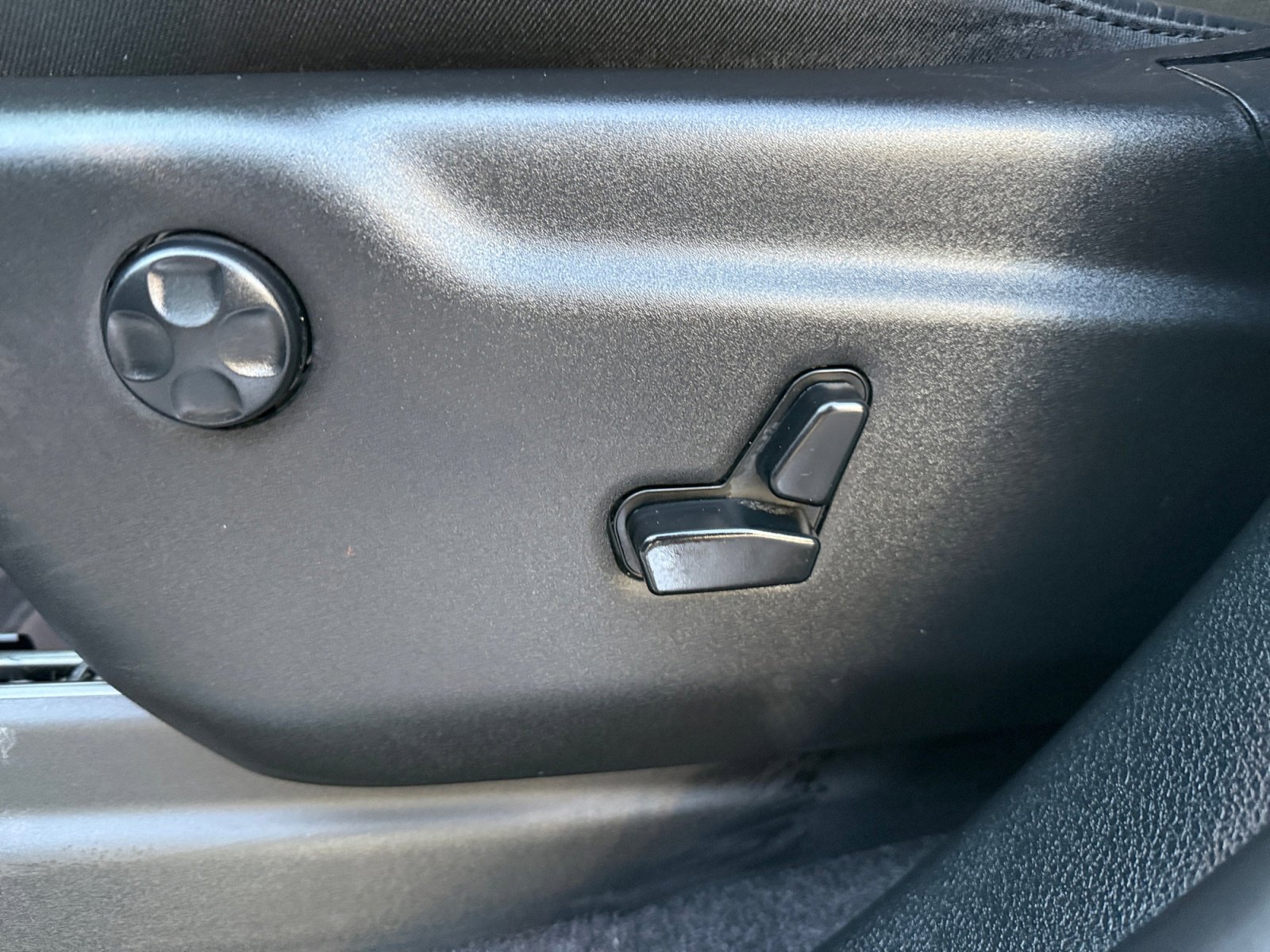 Certified 2019 Dodge Durango R/T w/ Technology Group image 15