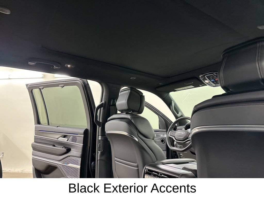 New 2026 Jeep Grand Wagoneer Summit AWD/4WD image 22