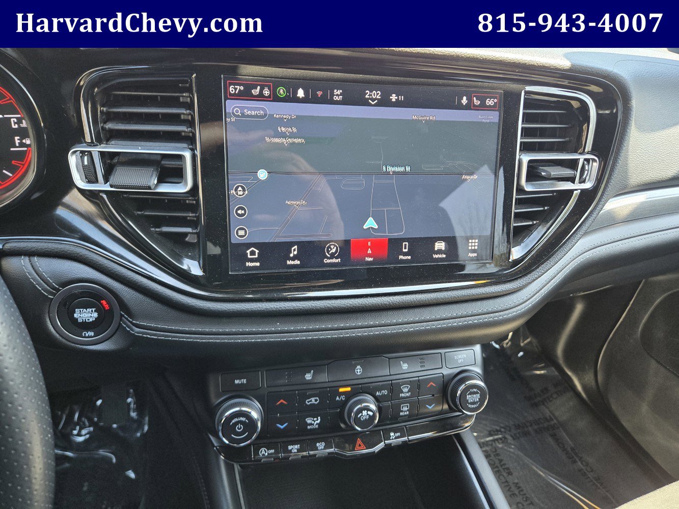 Used 2024 Dodge Durango SXT AWD/4WD image 9