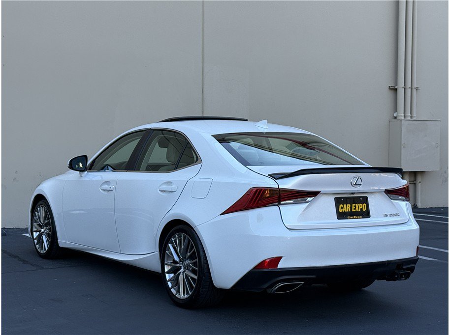 Used 2017 Lexus IS 200t RWD image 7