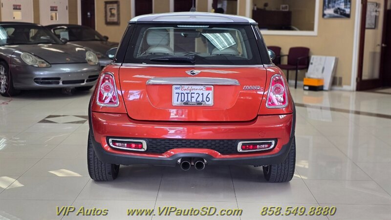 Used 2011 MINI Cooper S FWD image 7