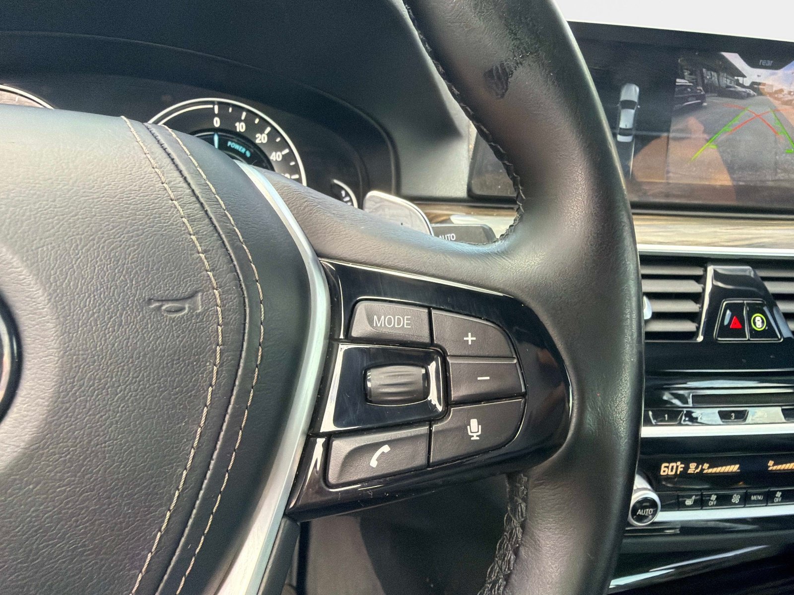 Used 2018 BMW 530e xDrive AWD/4WD image 26