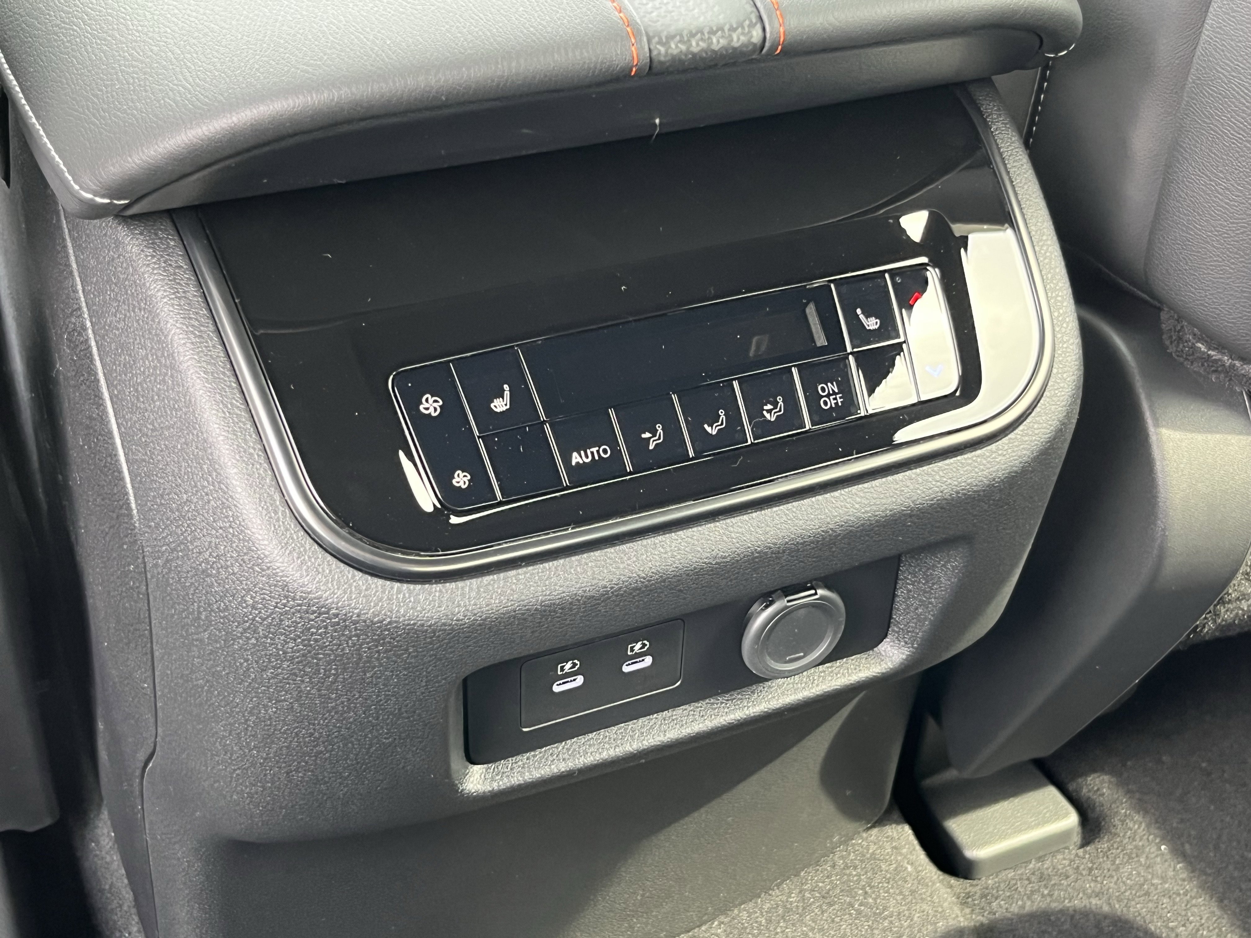 New 2026 Nissan Armada PRO-4X AWD/4WD image 8