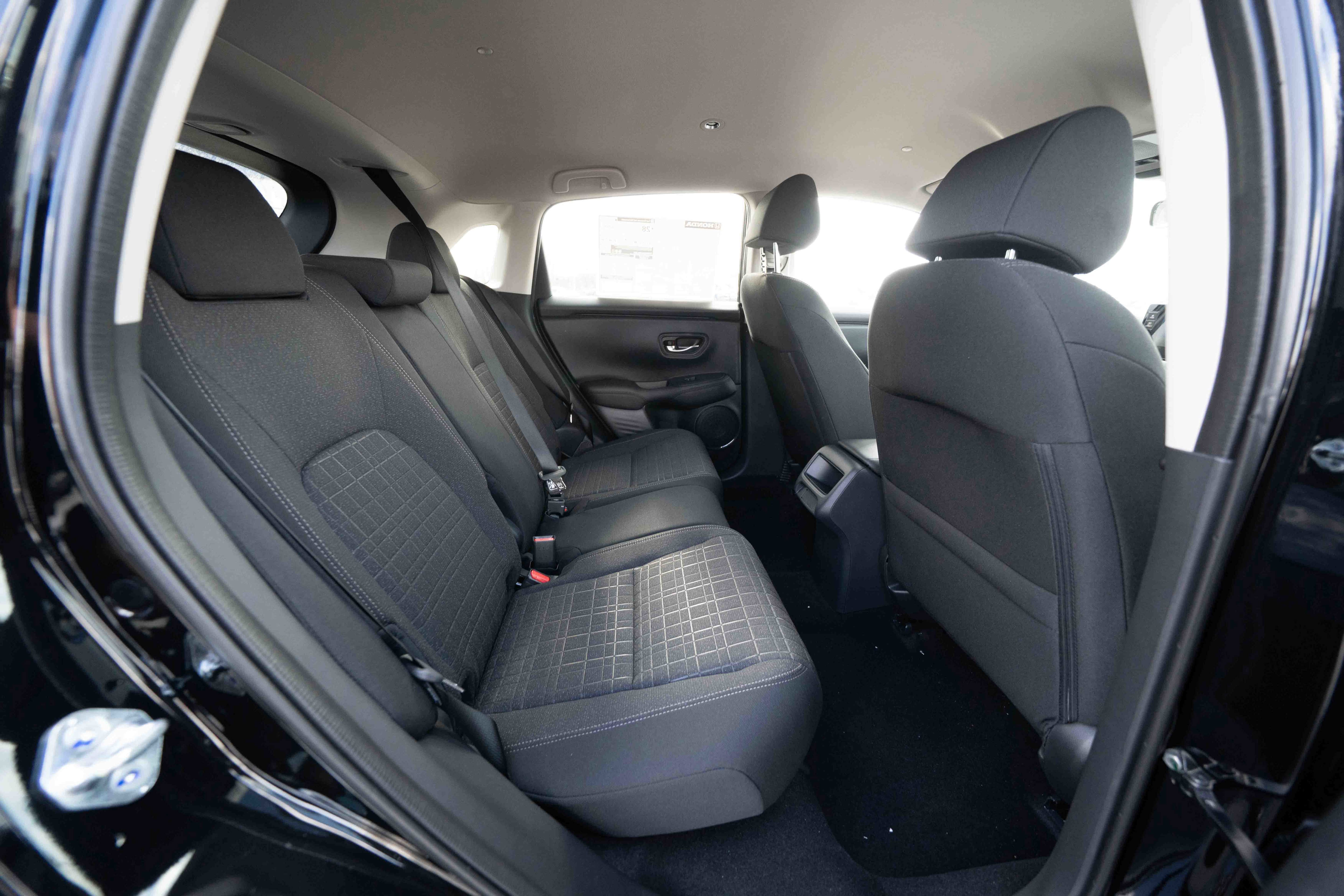 New 2026 Honda HR-V LX image 25