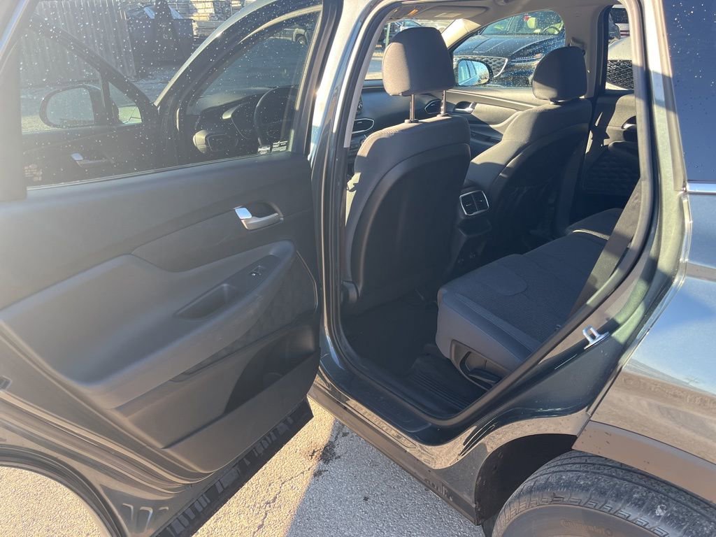 Used 2019 Hyundai Santa Fe SEL image 13