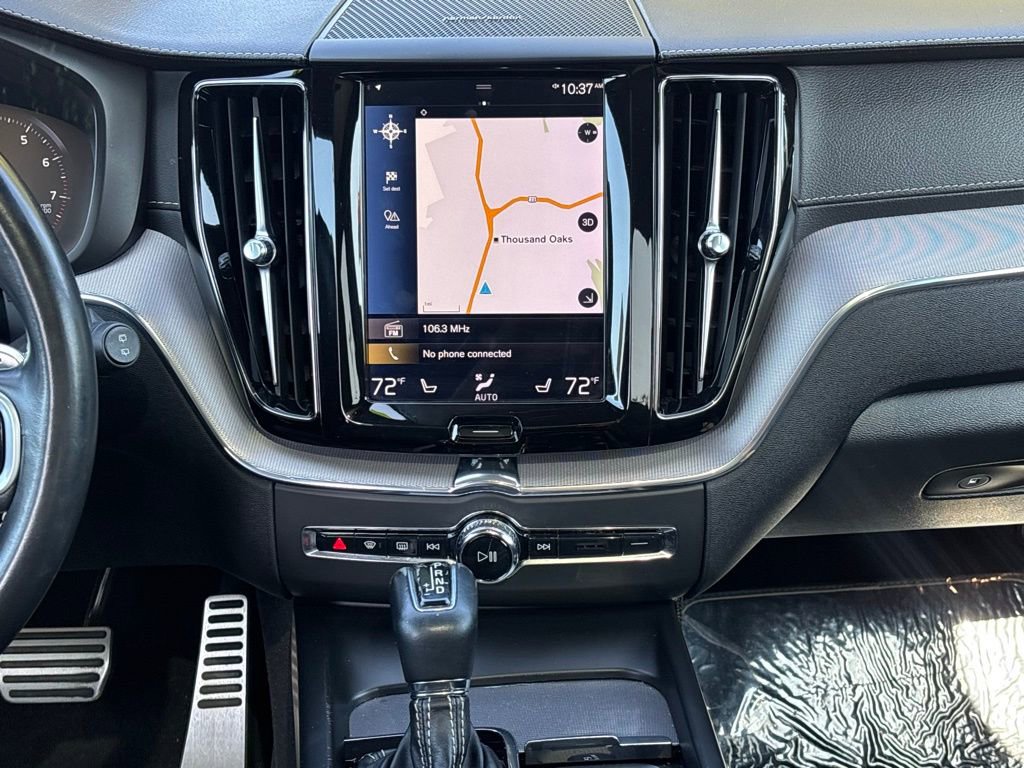 Used 2020 Volvo XC60 T5 R-Design image 16