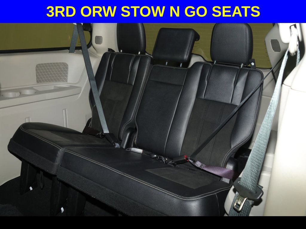 Used 2019 Dodge Grand Caravan SXT FWD image 4