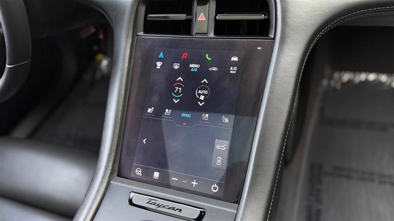 Used 2022 Porsche Taycan GTS image 26