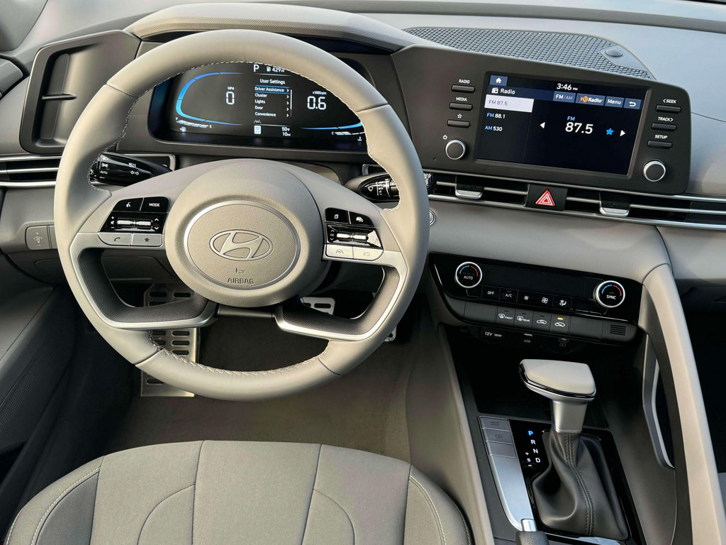 New 2025 Hyundai Elantra Sport FWD image 18