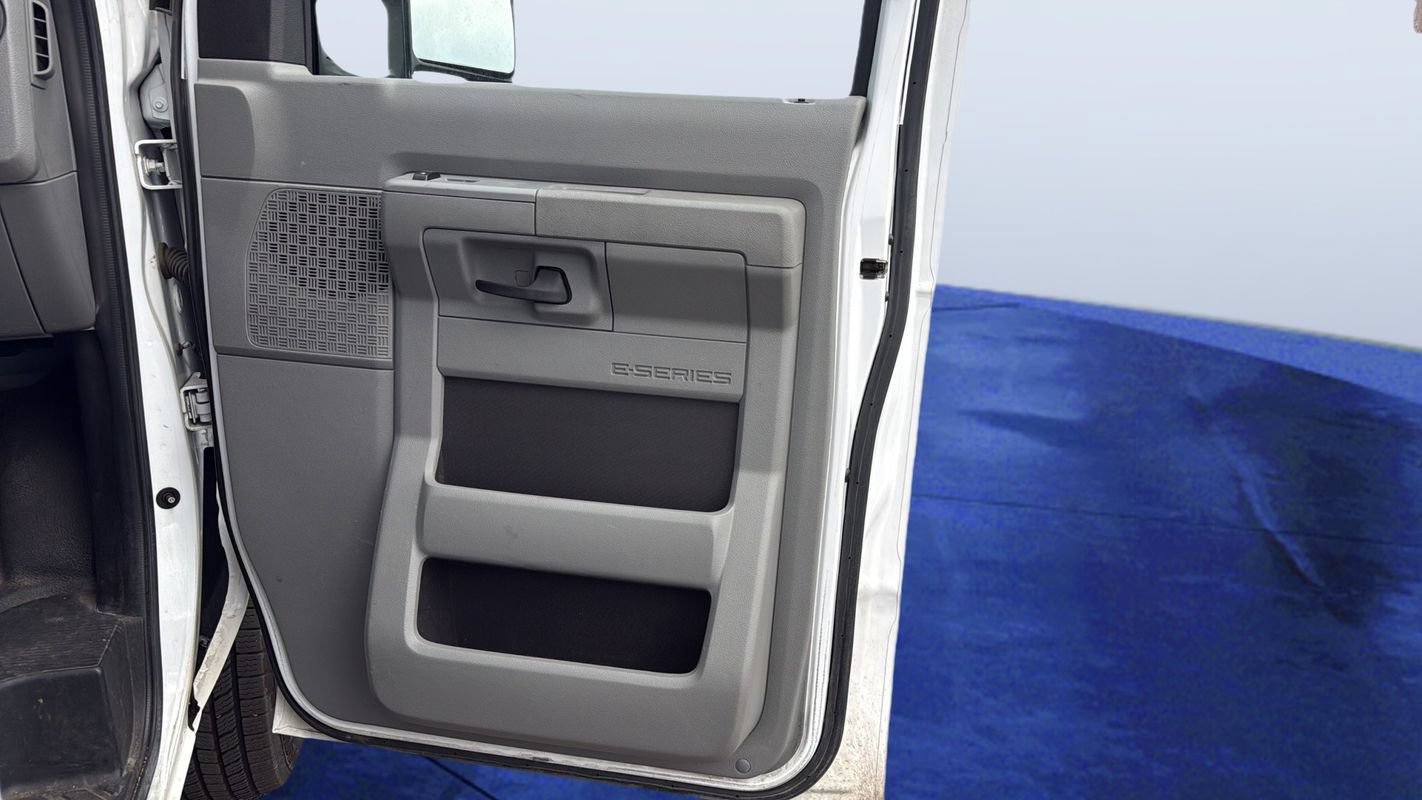 Used 2024 Ford E-350 and Econoline 350 Super Duty w/ Power Windows & Locks Group RWD image 17