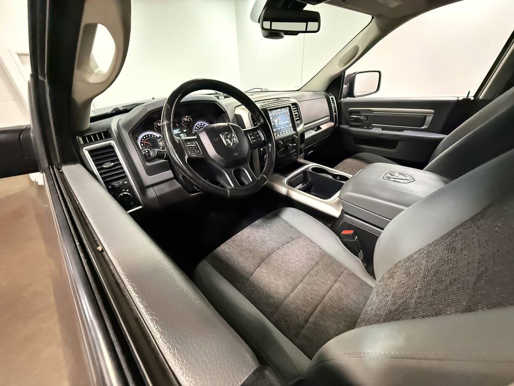 Used 2019 RAM 1500 Classic Warlock AWD/4WD image 61