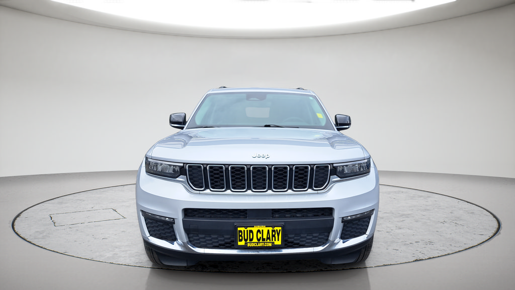 Used 2023 Jeep Grand Cherokee L Limited AWD/4WD image 16