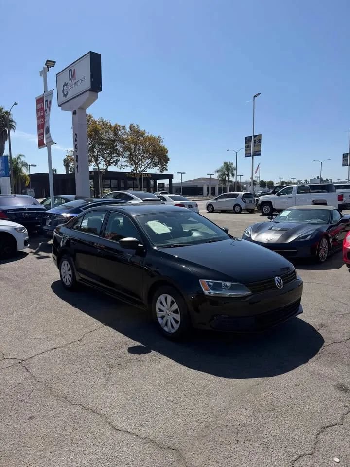 Used 2013 Volkswagen Jetta S FWD image 3