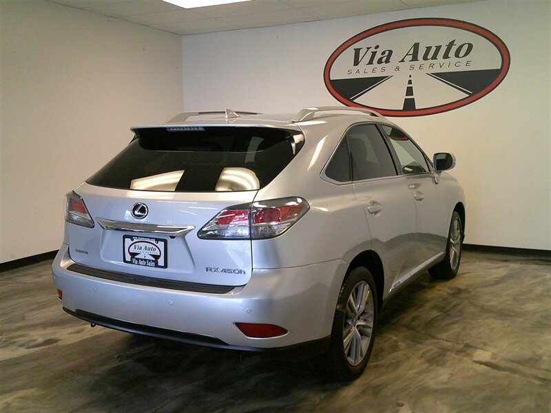 Used 2015 Lexus RX 450h AWD image 9