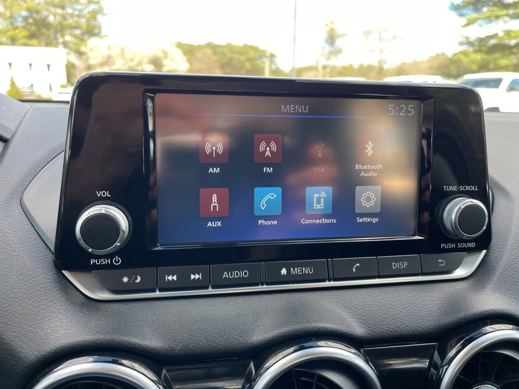 Used 2024 Nissan Sentra S image 10