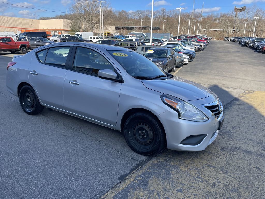 Used 2018 Nissan Versa SV image 6