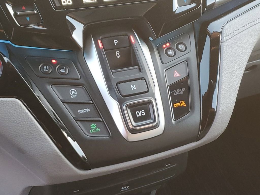 Used 2023 Honda Odyssey Elite image 23