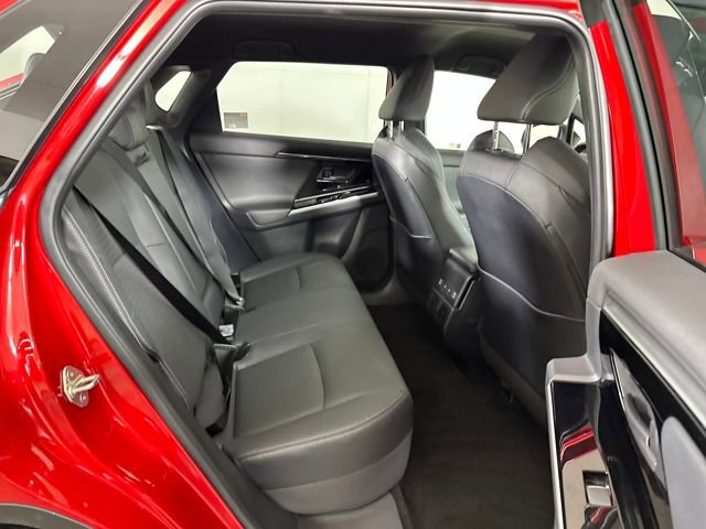 Used 2024 Subaru Solterra Limited image 27