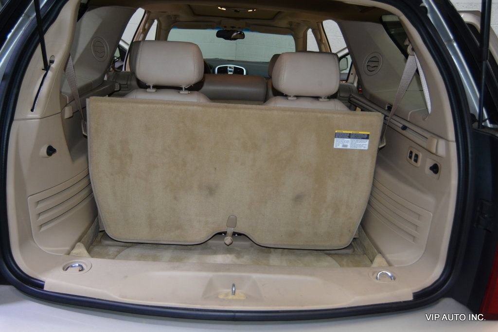 Used 2008 Cadillac SRX w/ Utility Package RWD image 31