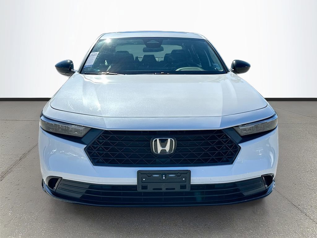 Used 2024 Honda Accord Sport image 2