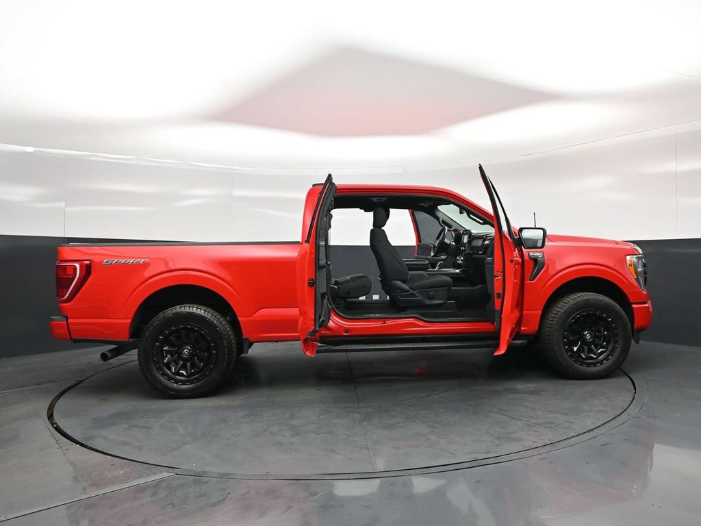 Used 2021 Ford F150 XLT w/ Equipment Group 301A Mid RWD image 4