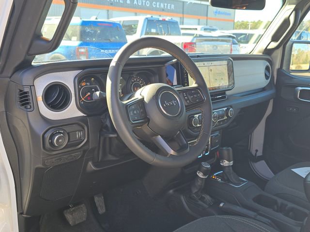 Used 2024 Jeep Wrangler Sport S image 9