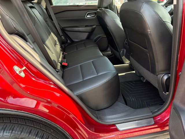 Used 2021 Nissan Rogue SV w/ Premium Package image 15