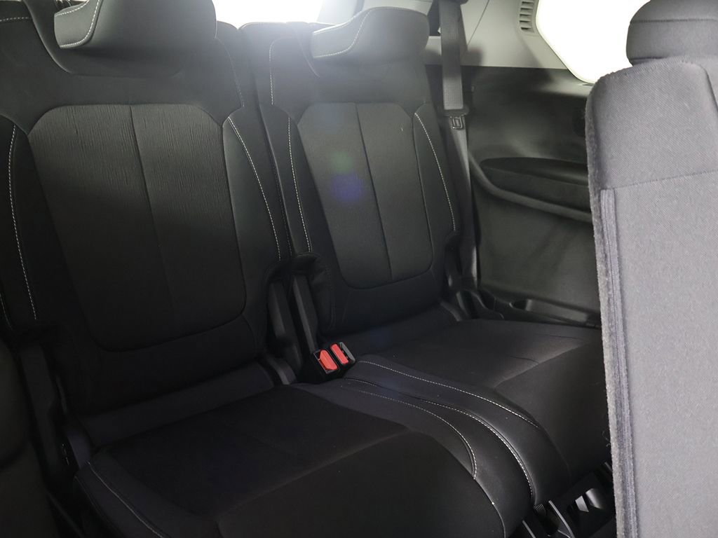 Used 2023 Jeep Grand Cherokee L Laredo AWD/4WD image 35
