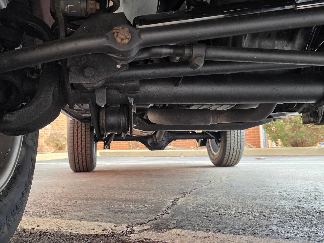 Used 1996 Jeep Cherokee 4WD 4-Door image 16