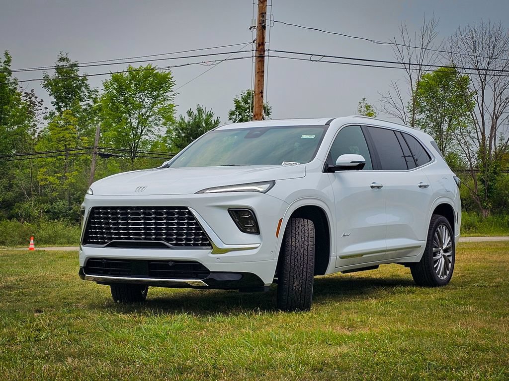 New 2026 Buick Enclave Avenir w/ Super Cruise Package AWD/4WD image 7
