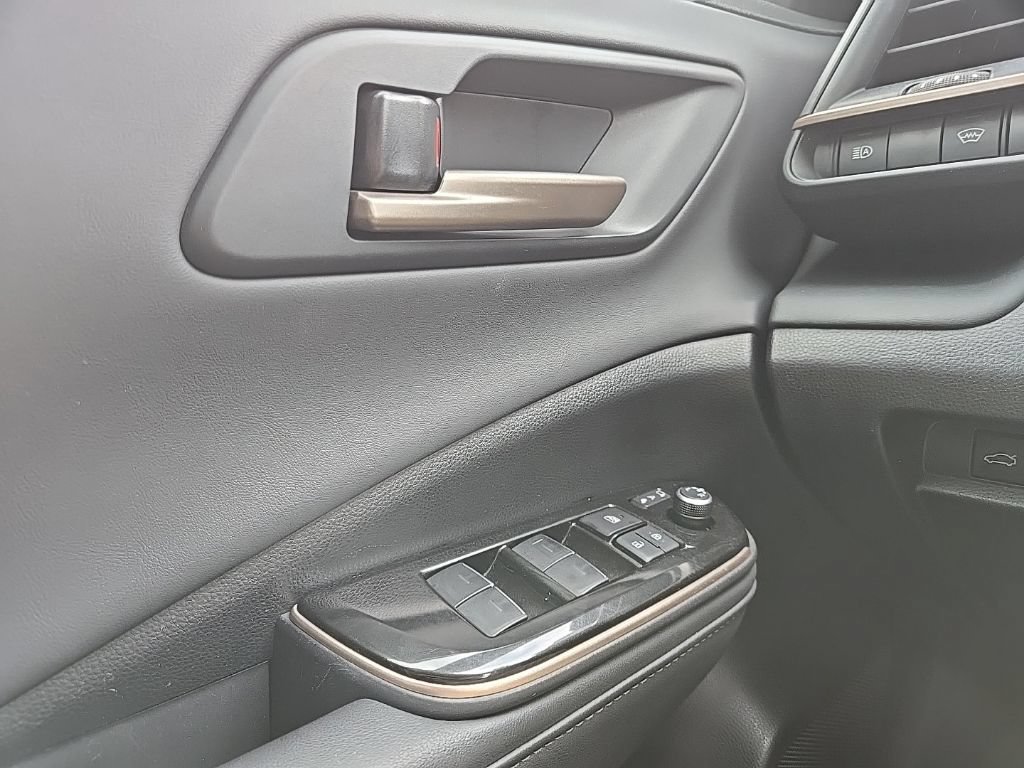 Used 2024 Toyota Crown AWD/4WD image 20