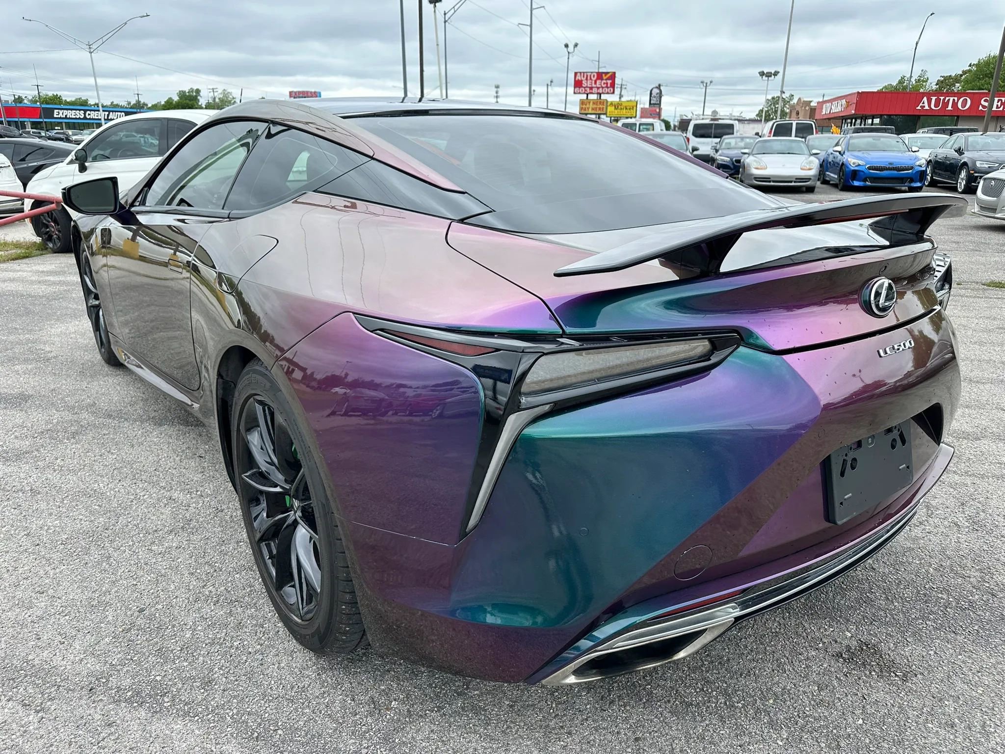 Used 2018 Lexus LC 500 Coupe w/ Touring Package RWD image 30