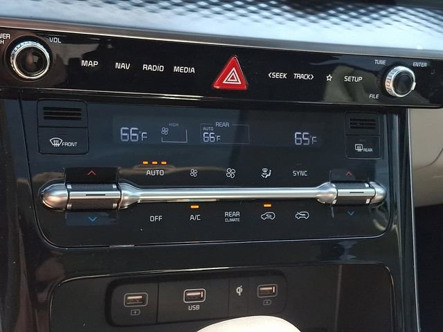 Used 2024 Kia Carnival SX Prestige FWD image 18