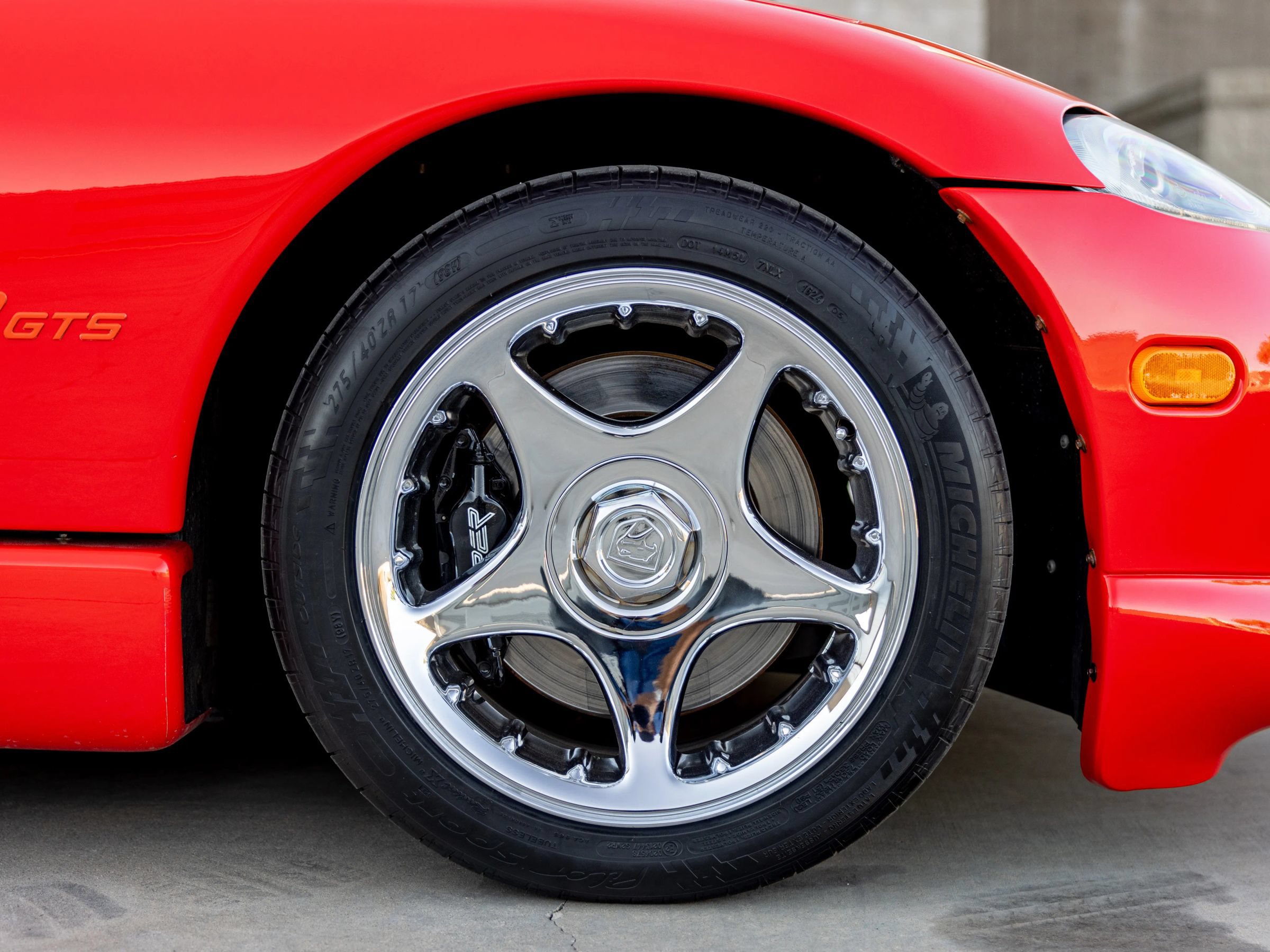 Used 1997 Dodge Viper GTS RWD image 29