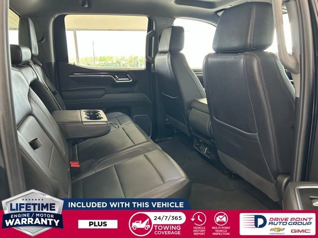 Used 2025 GMC Sierra 1500 SLT AWD/4WD image 28