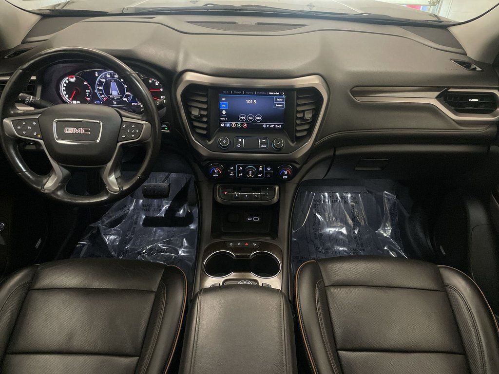 Used 2022 GMC Acadia AT4 image 15