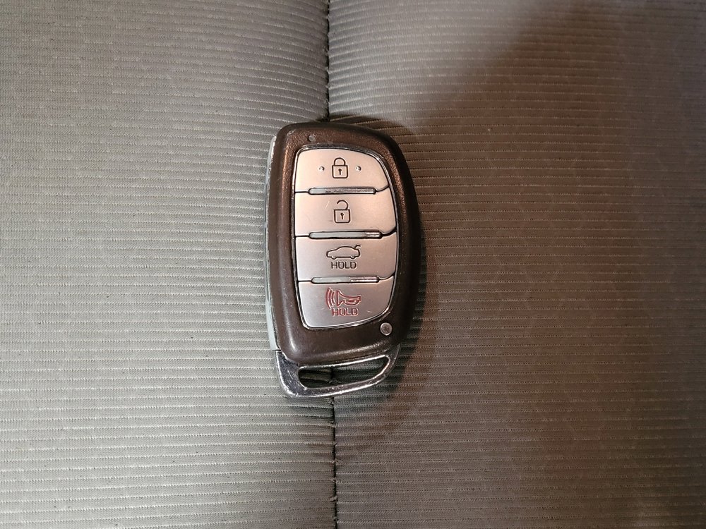 Used 2018 Hyundai Elantra Value Edition image 32