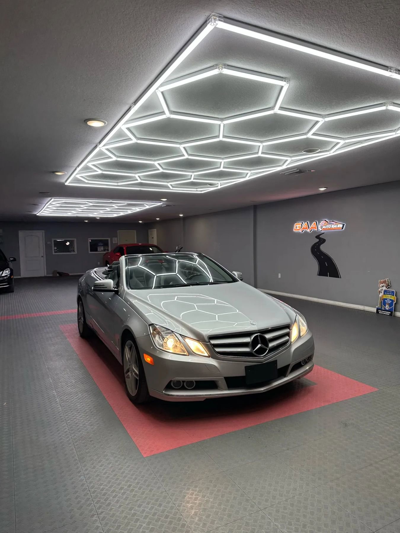 Used 2011 Mercedes-Benz E 350 Cabriolet video 1