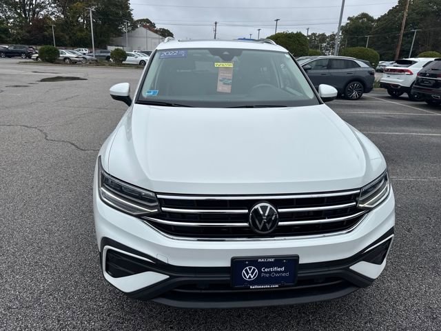 Certified 2022 Volkswagen Tiguan SE w/ Panoramic Sunroof Package video 2