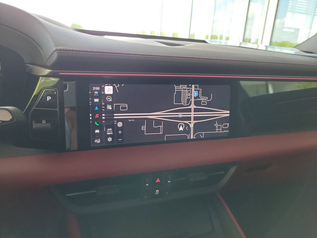New 2026 Porsche Macan 4 Electric AWD/4WD image 21