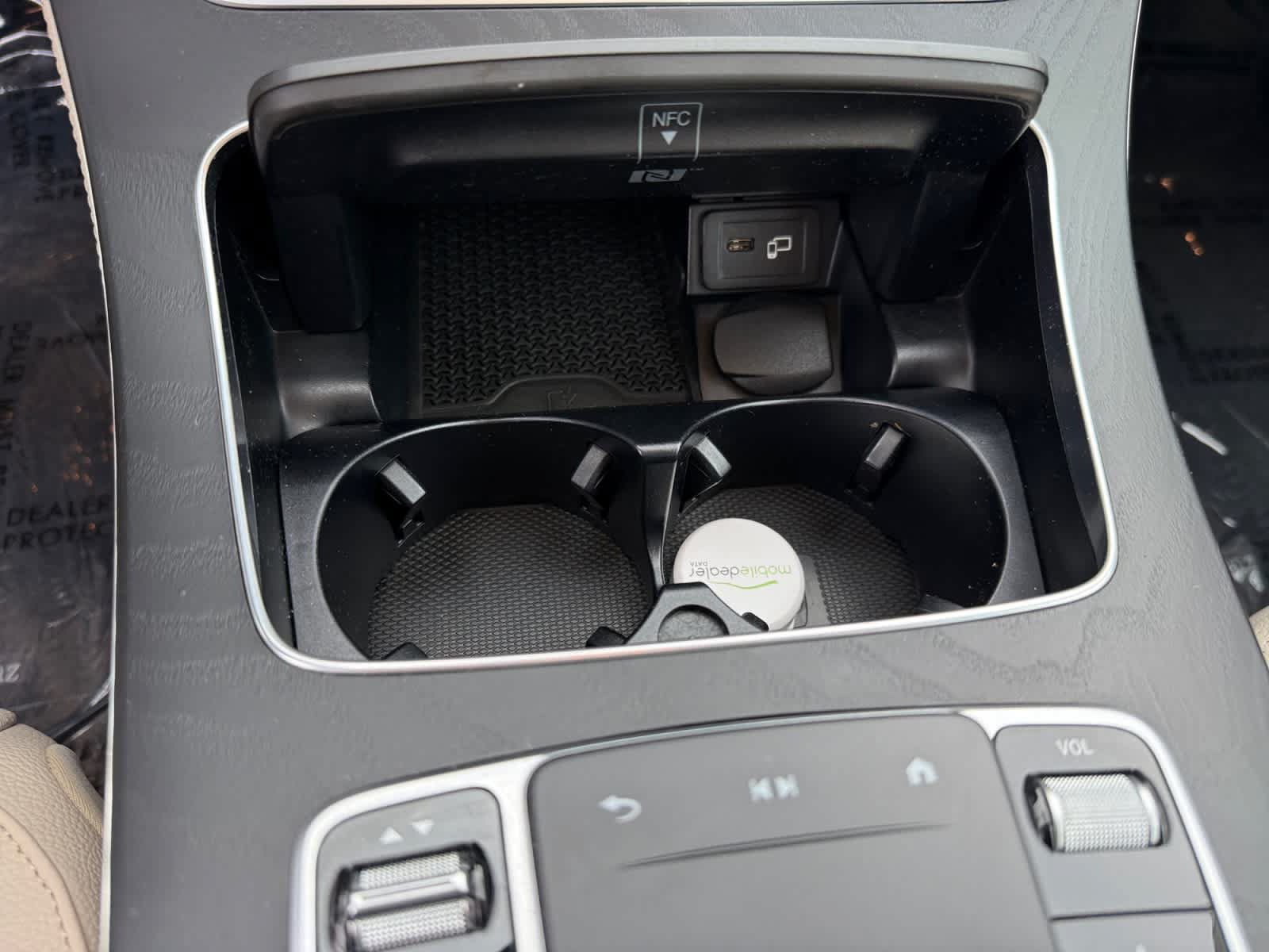 Certified 2022 Mercedes-Benz E 350 4MATIC Sedan image 22